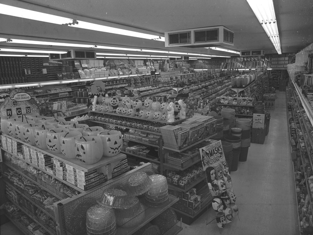Photographs of the 88 Cents store interior, Henderson - coh0068