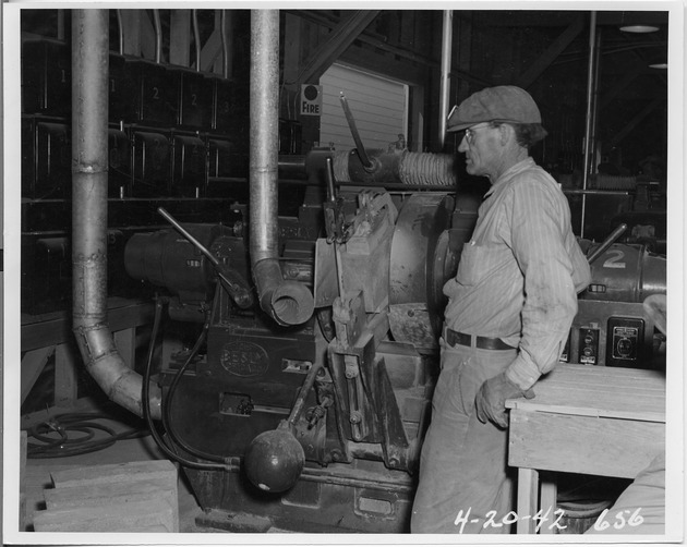 Photograph of a brick grinder