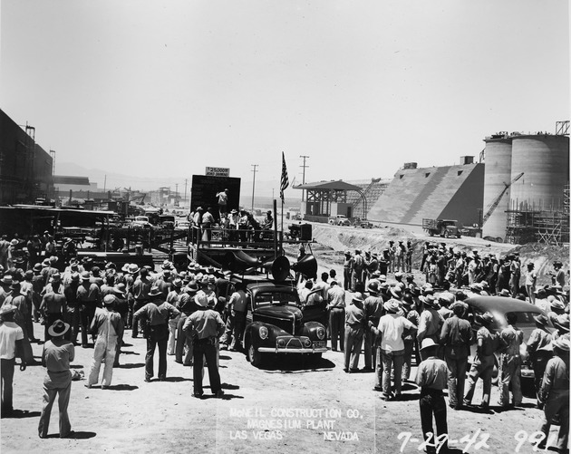 Photograph of a war bond drawing at Basic Magnesium, Inc.