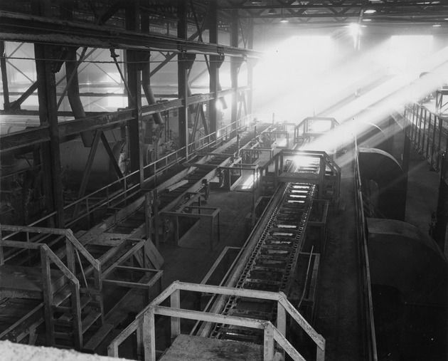 Photograph of conveyor belts for peatless pellets at Basic Magnesium, Inc.