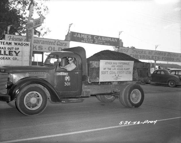 Photograph of the Helldorado parade entry by Basic Magnesium, Inc.