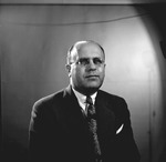 Portrait photograph of Ralph Meeder
