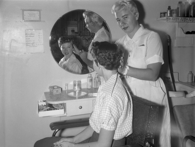 Photographs of the Basic Beauty Shop on Army Street - New Page